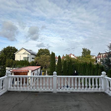 Lezzet B&B Pokoj Goscinny & Turkishrestaurant 华沙 外观 照片