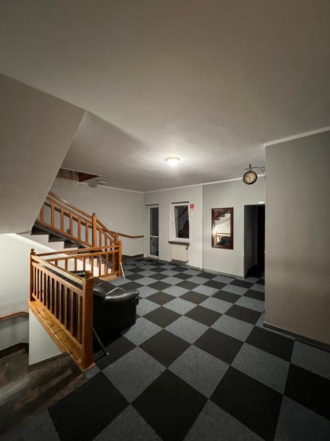 Lezzet B&B Pokoj Goscinny & Turkishrestaurant 华沙 外观 照片